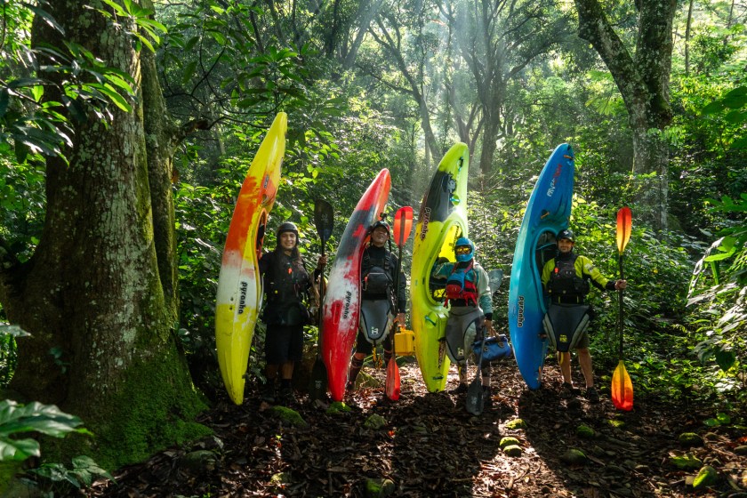 Whitewater Images: Kayakers ready to put on the Antigua river after hiking down 1 km from Sexto sol resort Near Jalcomulco, Veracruz